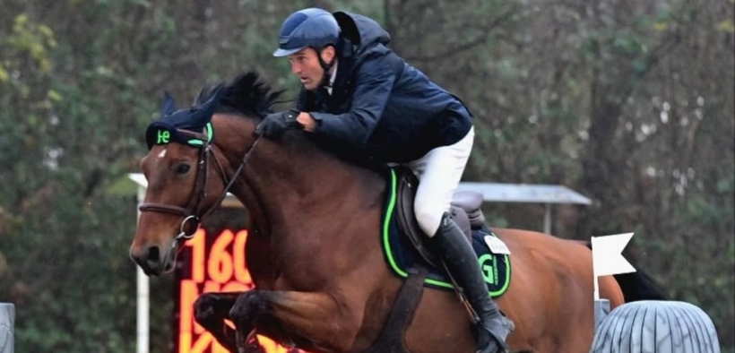 Moneta in Piazza d'Onore del GP 2* di Gorla Minore, la vittoria a Eduard Schmitz