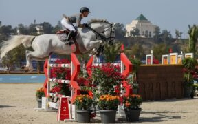 Simon Delestre di nuovo in sella dopo un intervento alla schiena