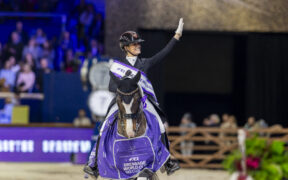 Larissa Pauluis trionfa nella Coppa del Mondo di Dressage FEI™ a Mechelen