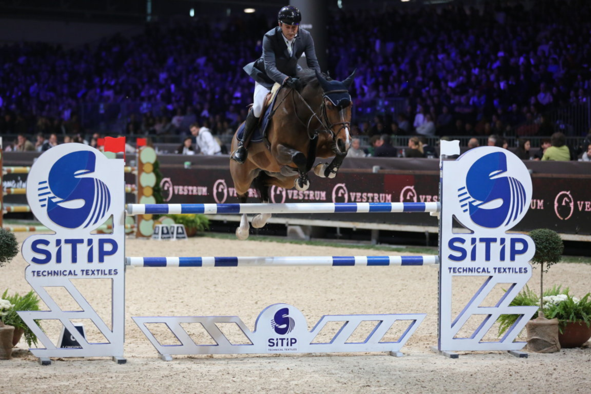 Piergiorgio Bucci sul podio nella 160 LR del CHI di Ginevra