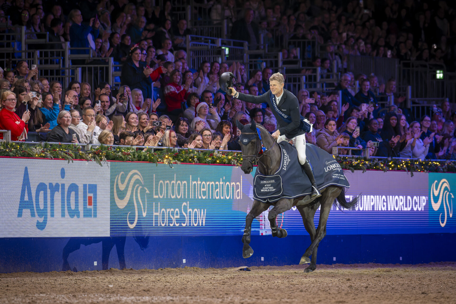 Vittoria di Max Kühner nella Longines FEI Jumping World Cup™ di Londra