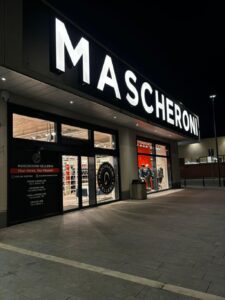 Nuovo negozio Mascheroni Selleria Busnago 1