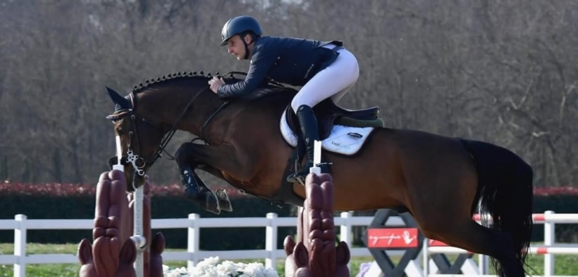 Ad Enrico Frana la 145 LR del CSI2* di Gorla Minore