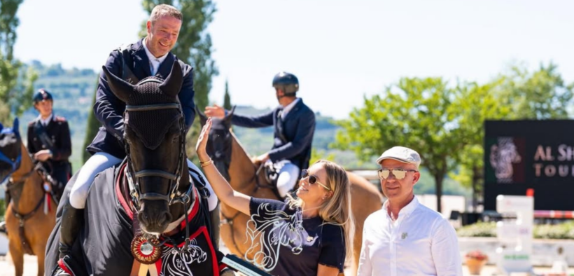 Robert Whitaker vince il GP di Montefalco 4*; Giacomo Casadei secondo