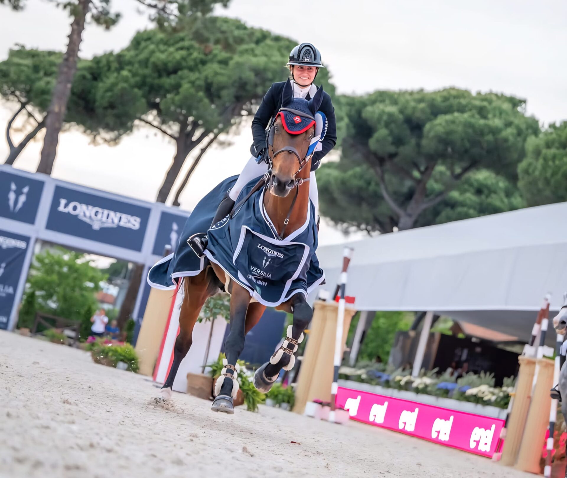 Aurora Guaragno vince il Premio Enel Versilia Horse Show; doppietta azzurra al vertice 1