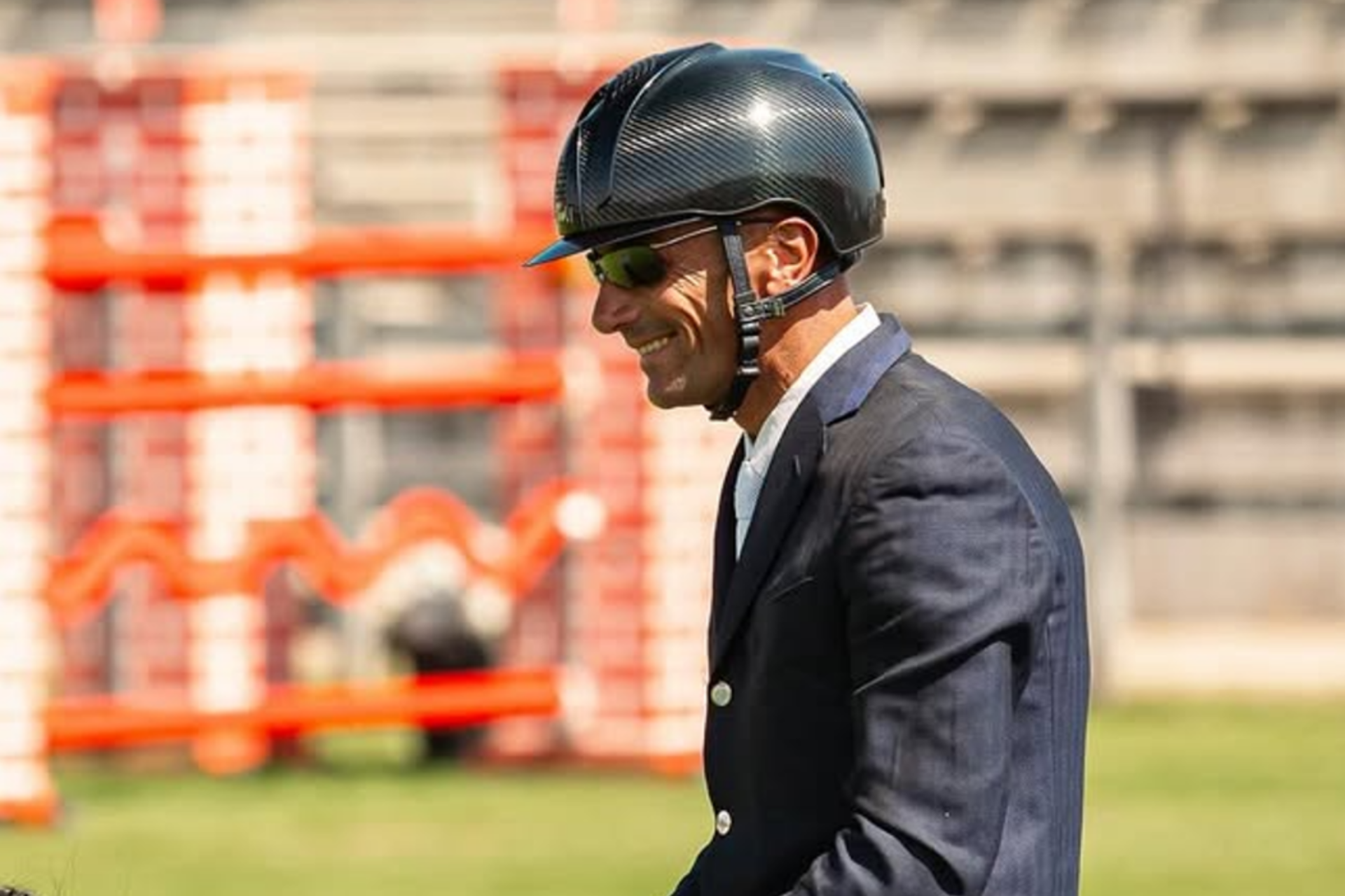 Matteo Checchi sul podio nel GP di Busto Arsizio (CSI2*)