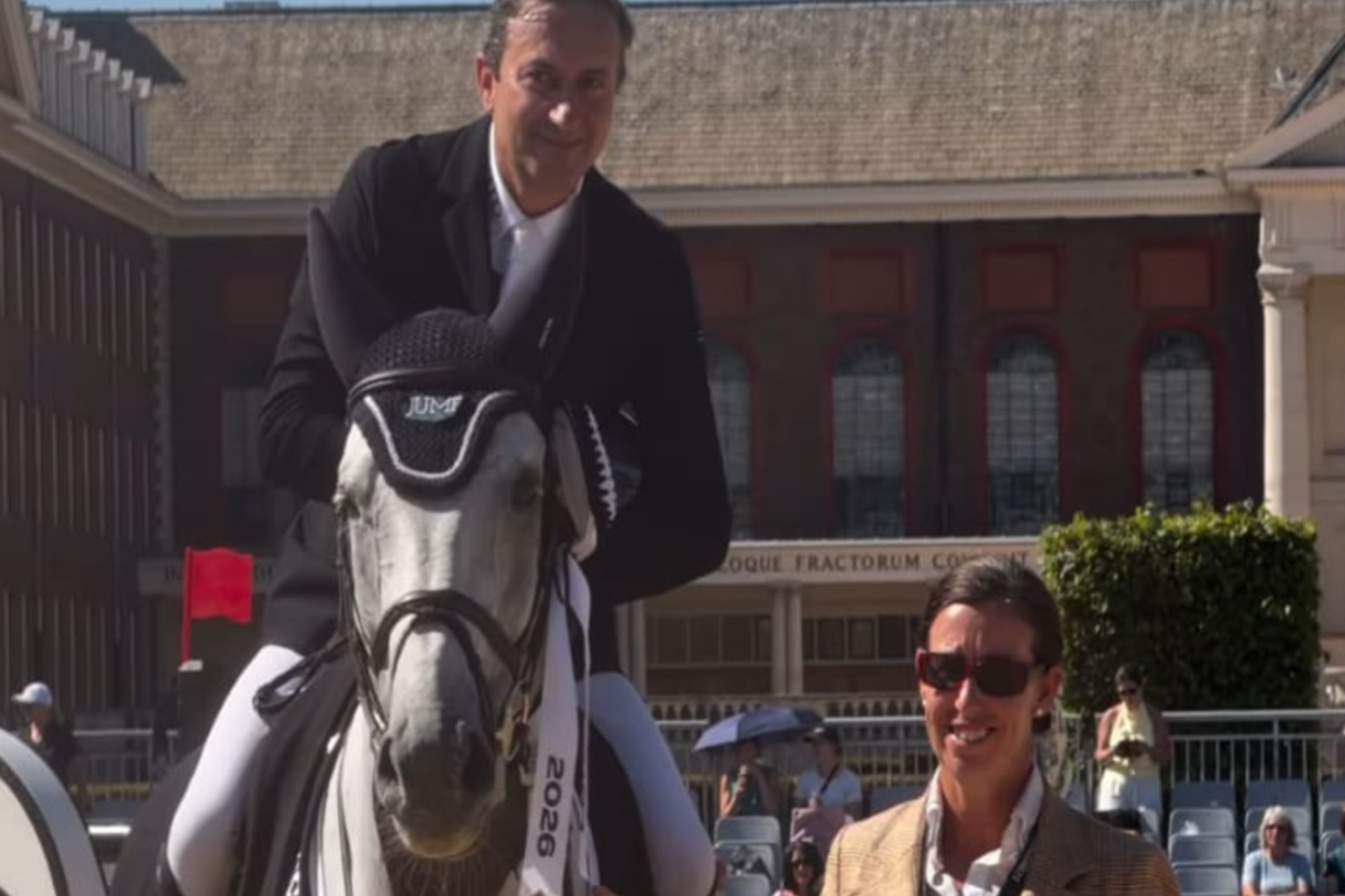 Brillante vittoria di Piergiorgio Bucci nella 160 di Londra (CSI5*)